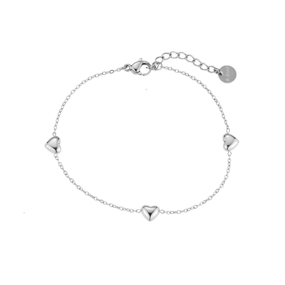 Tiny Heart Armband